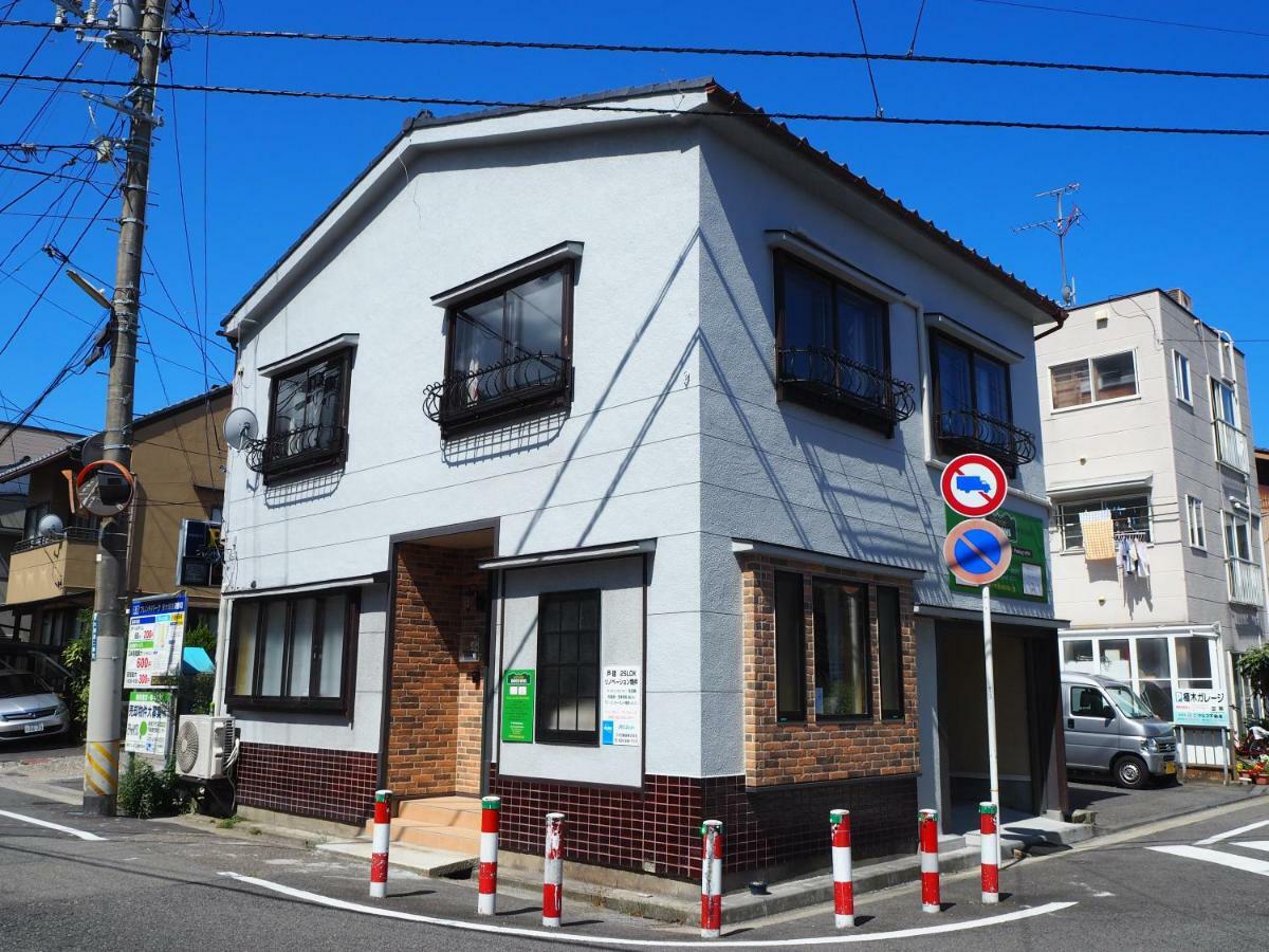 Guest House Bostons Niigata Exterior photo