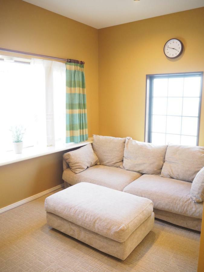 Guest House Bostons Niigata Exterior photo
